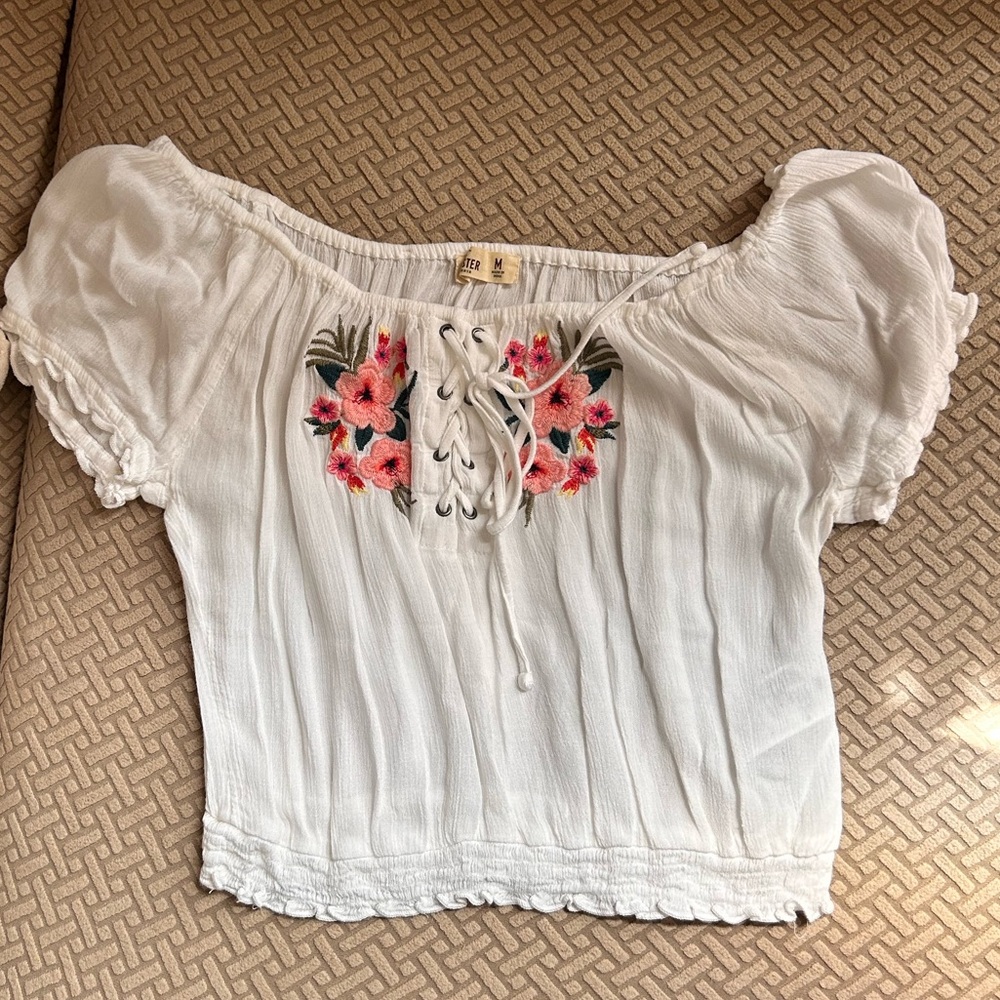 M Hollister White Smocked Puff Sleeve Blouse